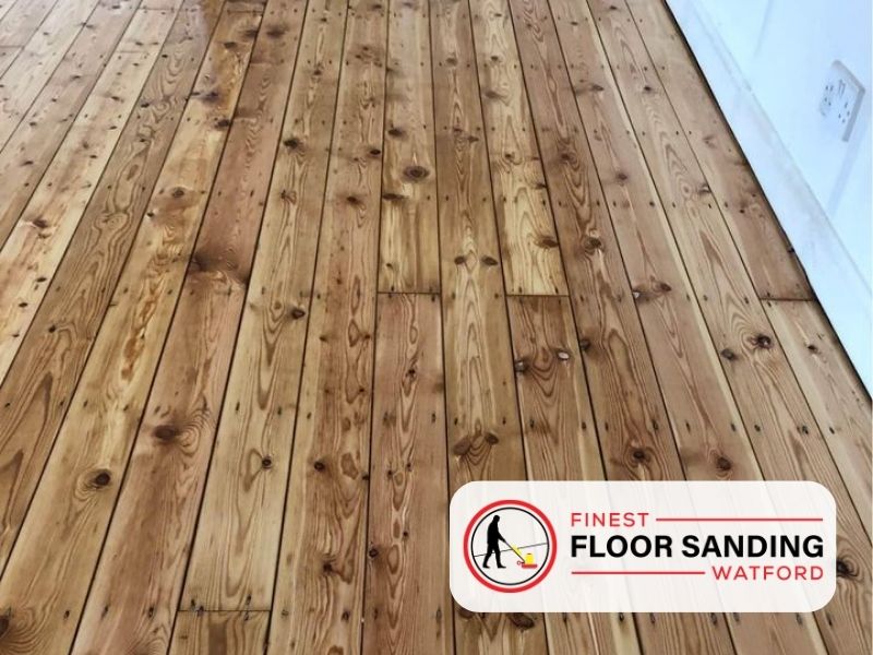 Sanding_Watford_Wood_Floor
